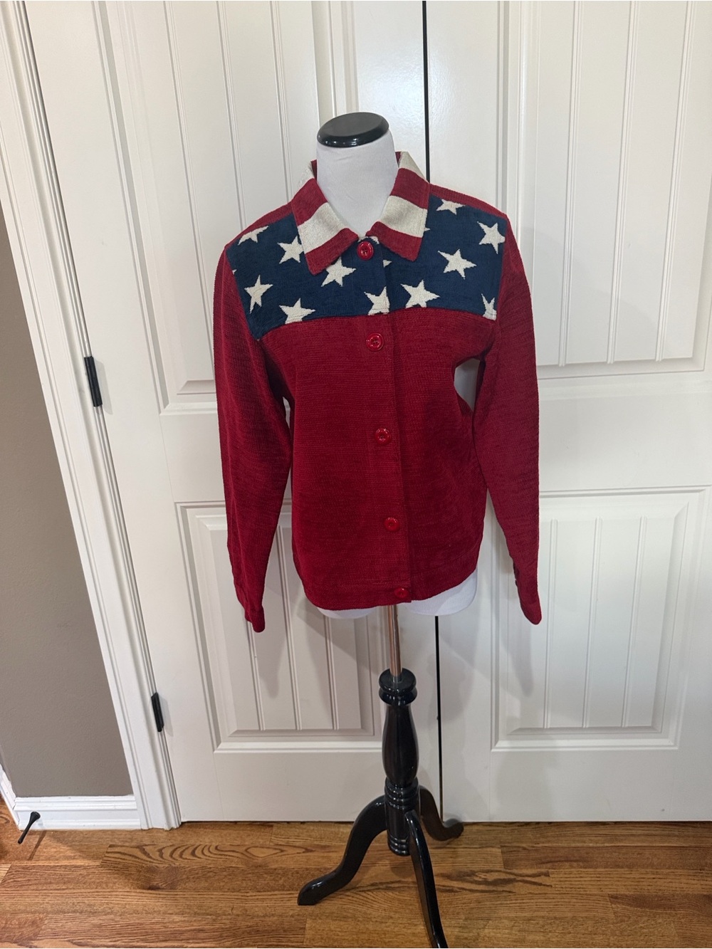 Women's Red Star-Panel Button-Up Sweater Jacket size Large